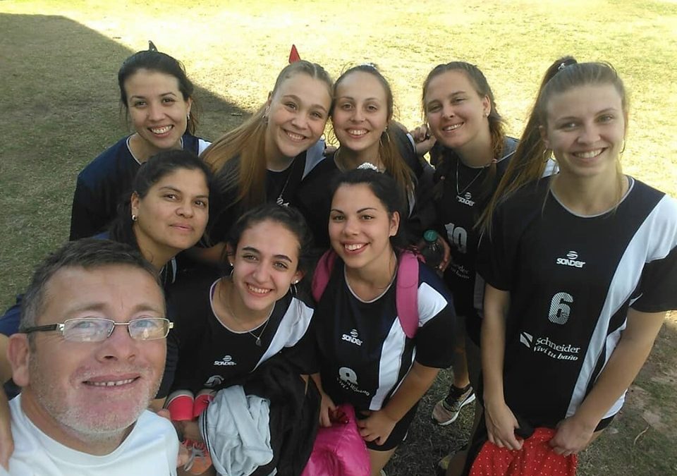 VOLEIBOL: MÁS ACTIVIDAD DE LA ESCUELA MUNICIPAL