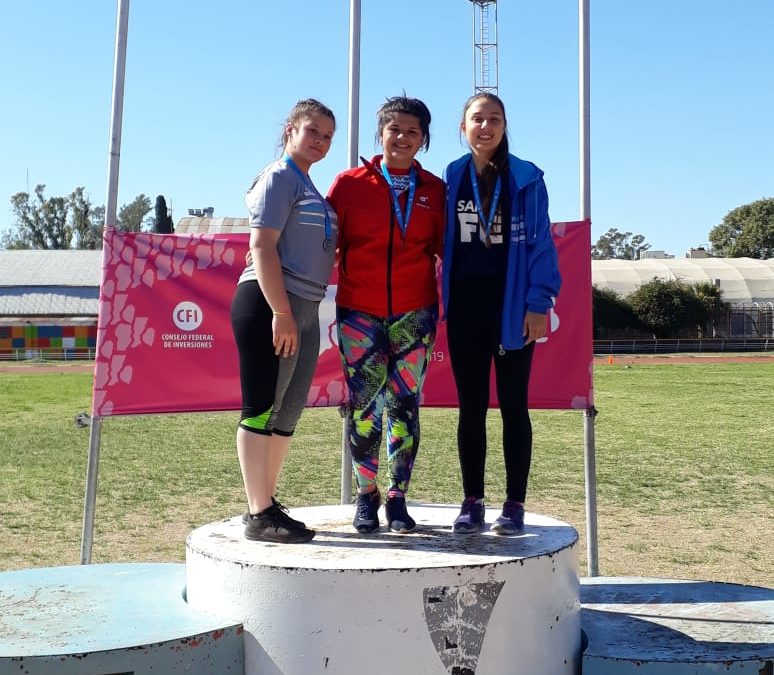 ATLETISMO: BICAMPEONA DE LA REGIÓN CENTRO