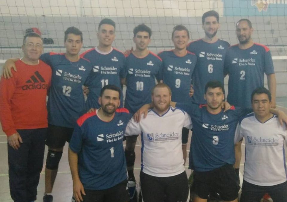 VOLEIBOL: SIGUEN JUGANDO