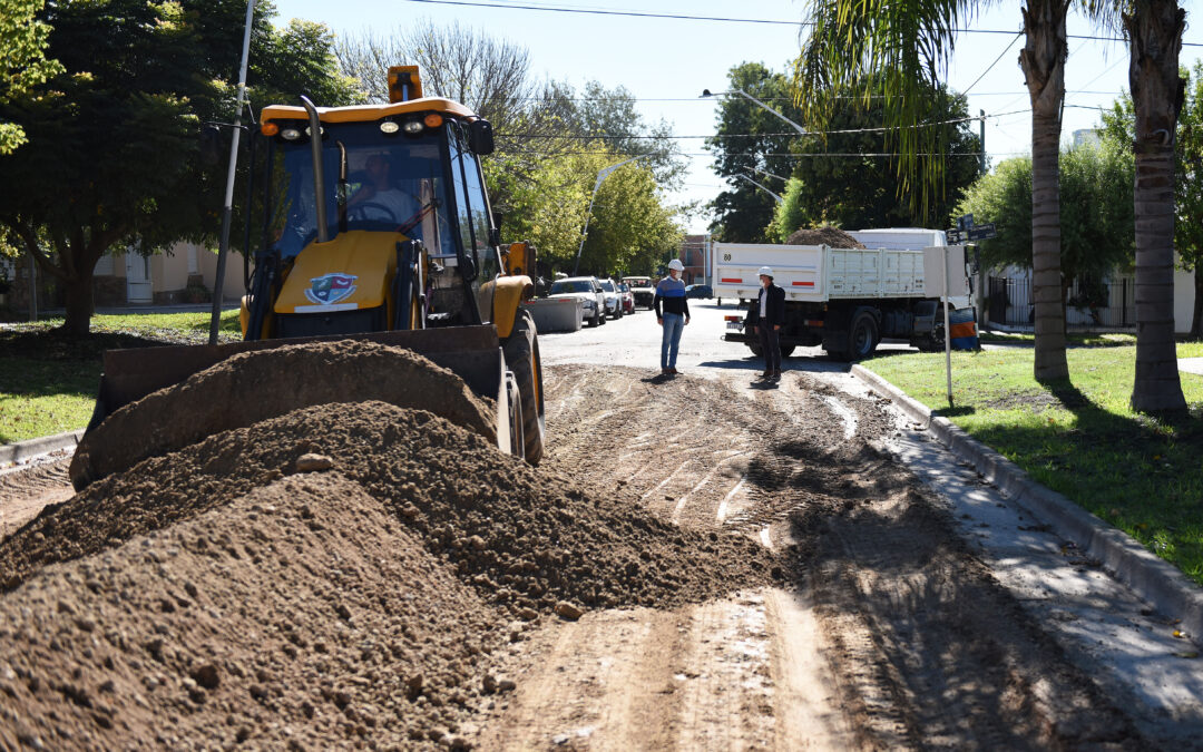 PREPARACIÓN DE SUELO PARA PAVIMENTAR CINCO CUADRAS