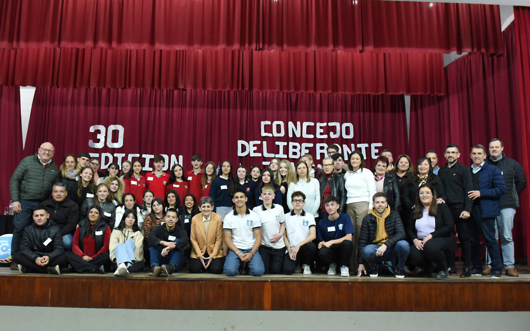 CONCEJO DELIBERANTE JUVENIL: UN PROGRAMA EDUCATIVO QUE LLAMA A LA PARTICIPACIÓN DEMOCRÁTICA