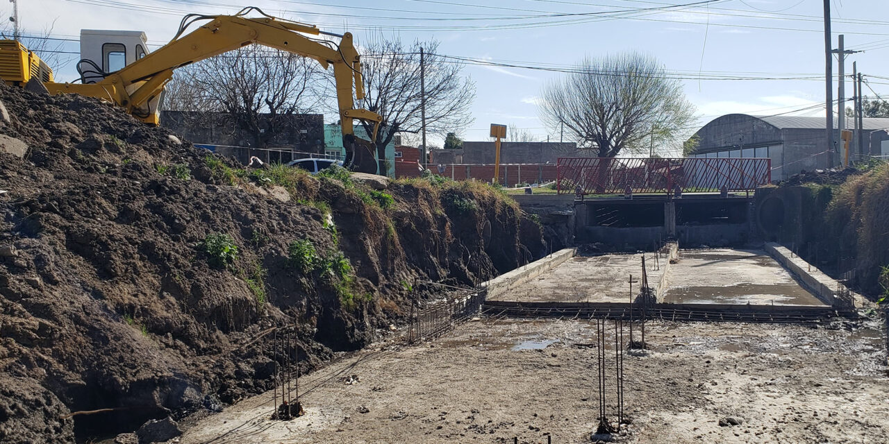 CANAL DE DESAGÜE EN EL BARRIO AZUL, UNA OBRA QUE TRANSFORMA EL LUGAR Y CAMBIA LA VIDA DE LOS VECINOS