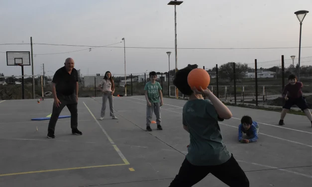 SUMAMOS ESCUELAS DEPORTIVAS BARRIALES PARA PROMOVER HÁBITOS SALUDABLES EN NUESTROS GURÍSES