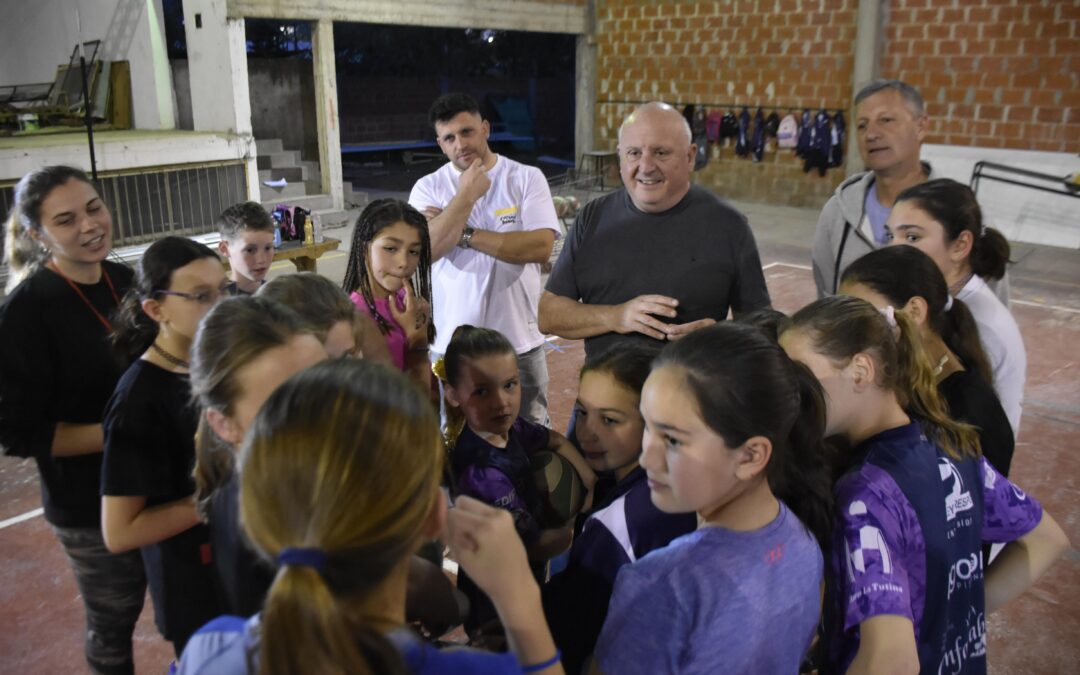 APOSTAMOS AL DEPORTE, COMO HERRAMIENTA SALUDABLE Y DE CRECIMIENTO DE LOS CRESPENSES