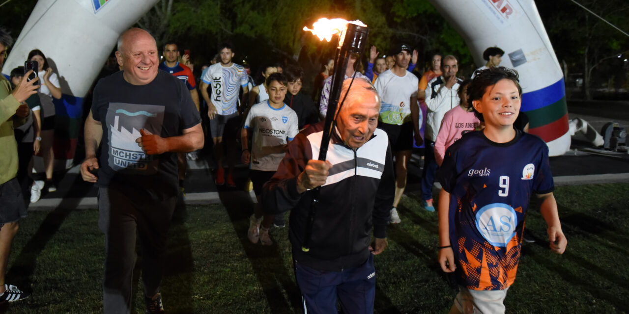 SUMATE… YA ENCENDIMOS LA LLAMA DE LA MARATÓN DE LA AVICULTURA