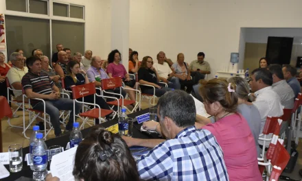 EL CONCEJO EN LOS BARRIOS: COMPARTIÓ OTRA JORNADA DEMOCRÁTICA CON LOS VECINOS